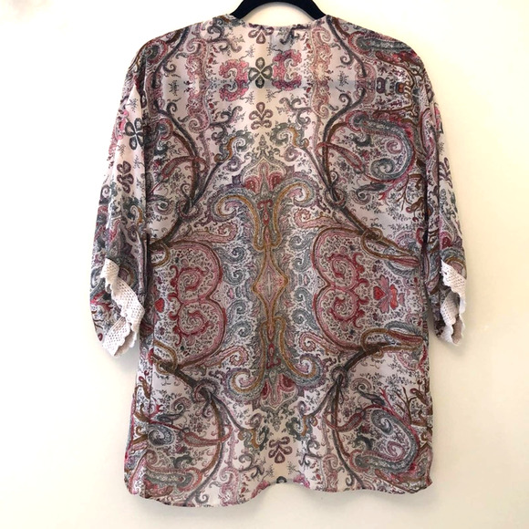 DEB Paisley Open Front Semi Sheer Top - Picture 2 of 5